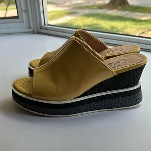 L’Artist Allurin Slide